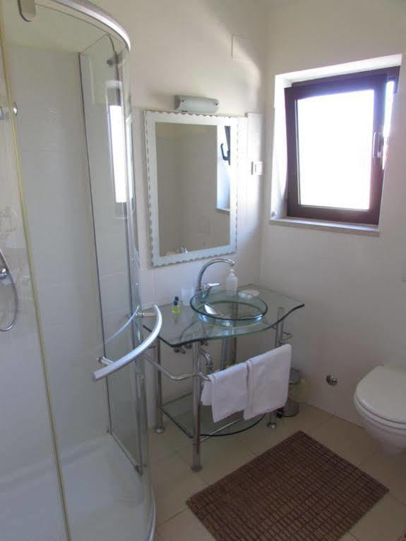Guest House Pina Rovinj Eksteriør billede